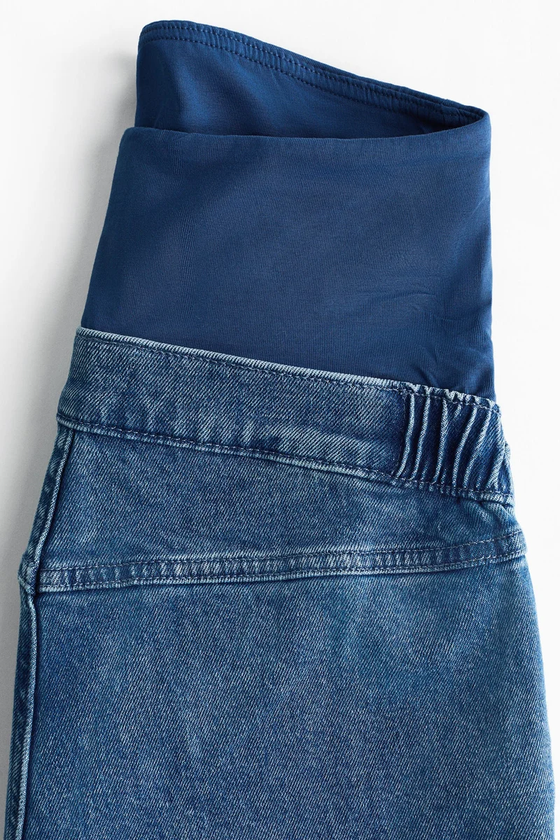 اتش اند ام جينز بخصر عالي بقصة بوت-كت بطول الكاحل من تشكيلة ماما